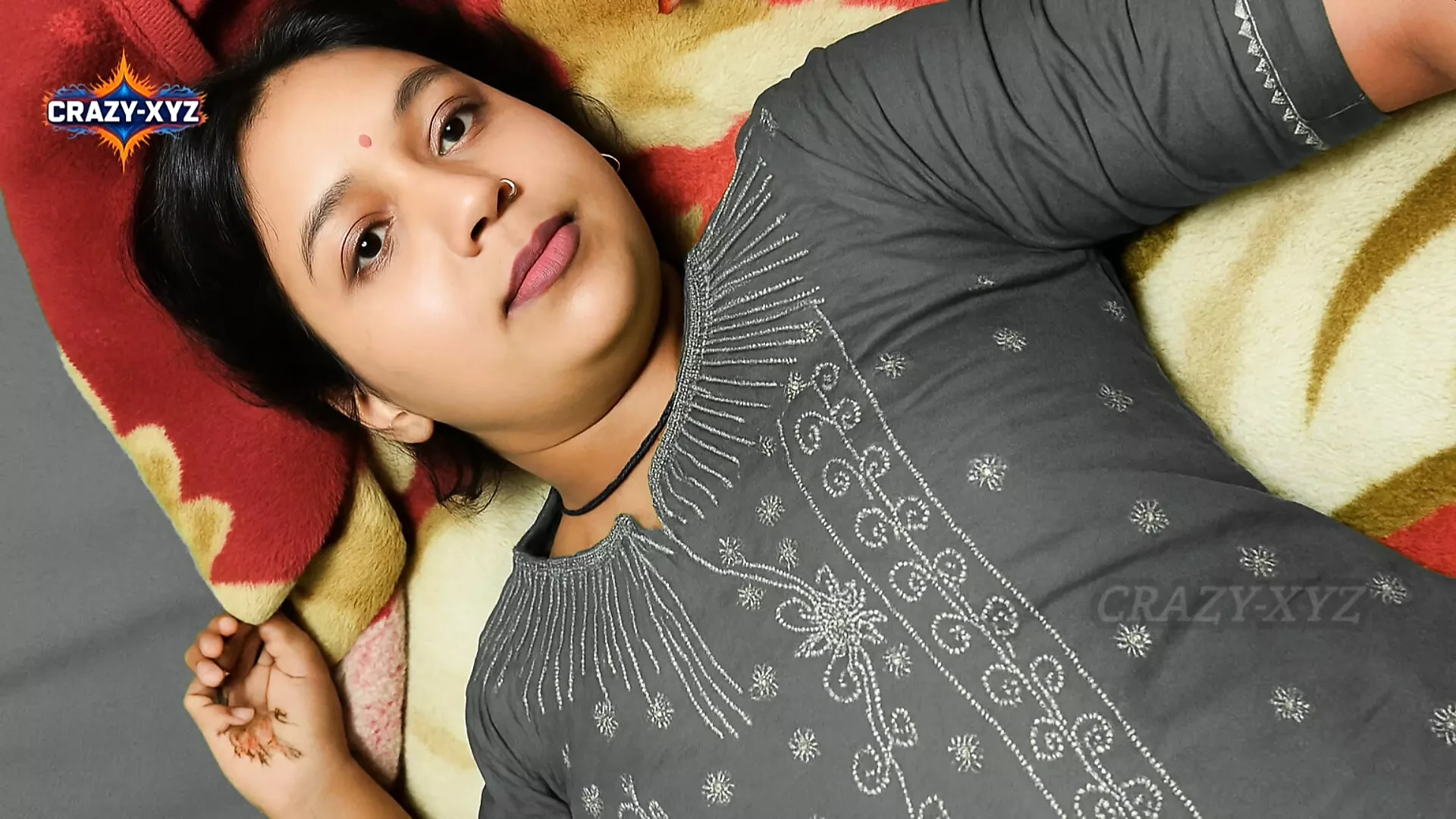 Indian Hot beautiful step sister tight pussy fuck Xxx , Indian cute girl tight pussy hindi fuck Xxx